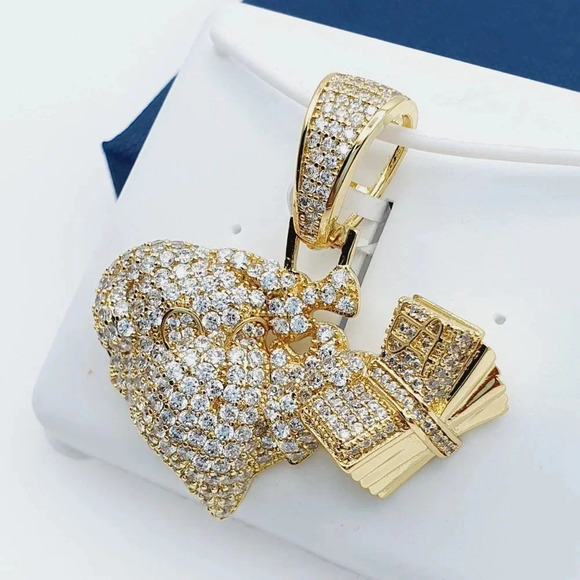 "14K Gold Plated Cubic Zircon Pendant, EVBRS362 - Picture 2 of 10